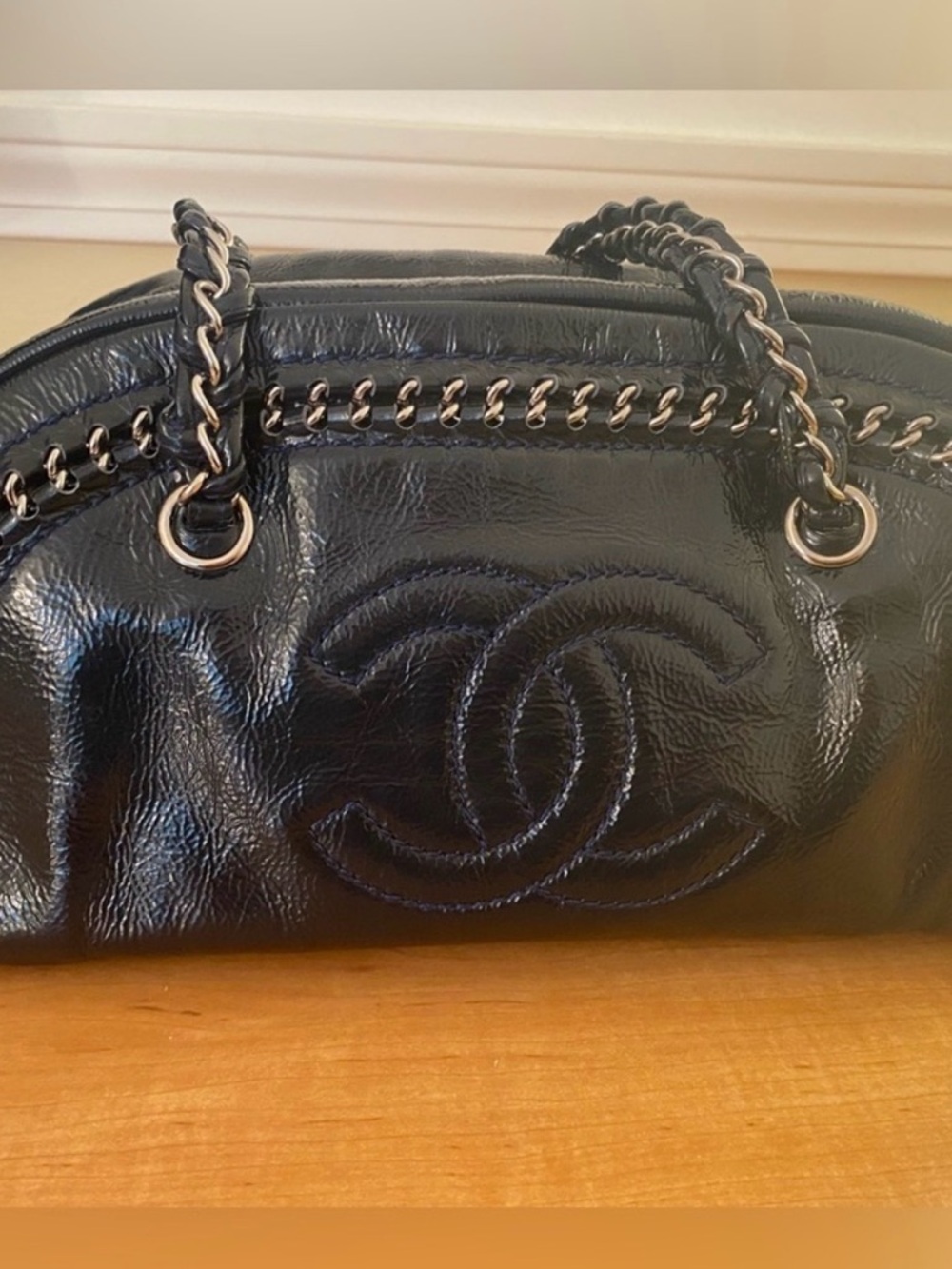 CHANEL dark blue Quilted CC Logo Shoulder Bag with Chain Trim - Picture 10 of 11